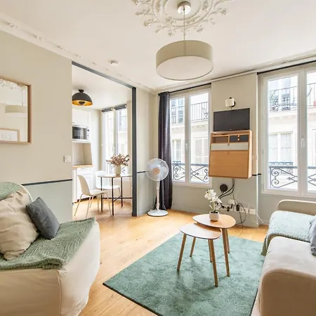 Appartamento Modern Spacious Only 1 Minute Away From The Place De La République